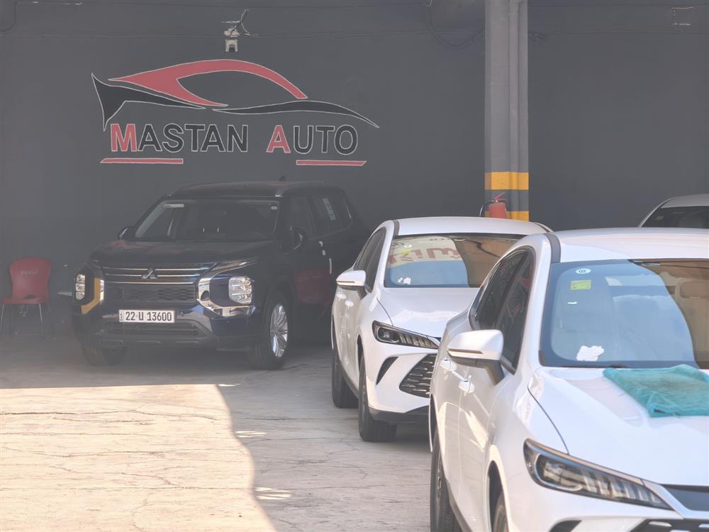 showroom-image
